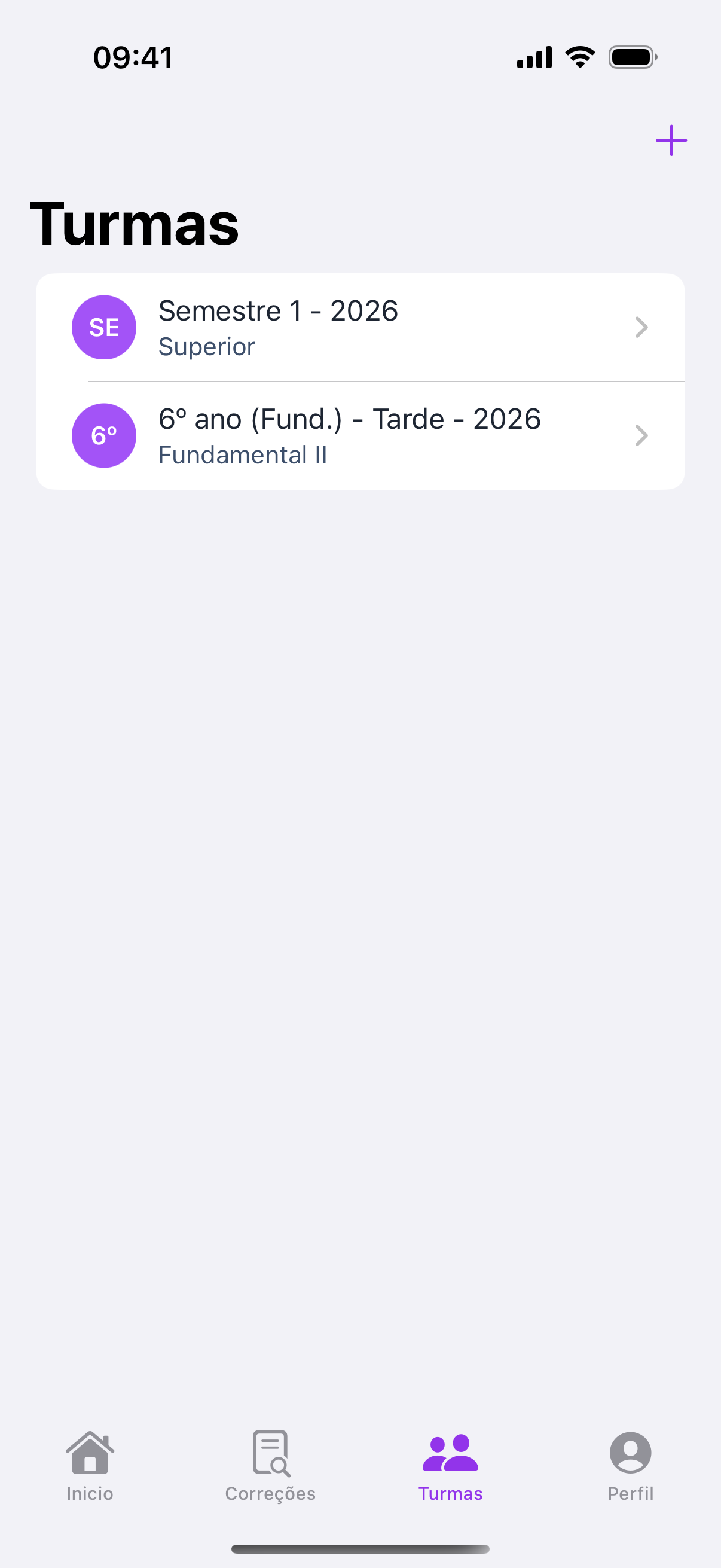 Lista de turmas do aplicativo Cursiva no iPhone